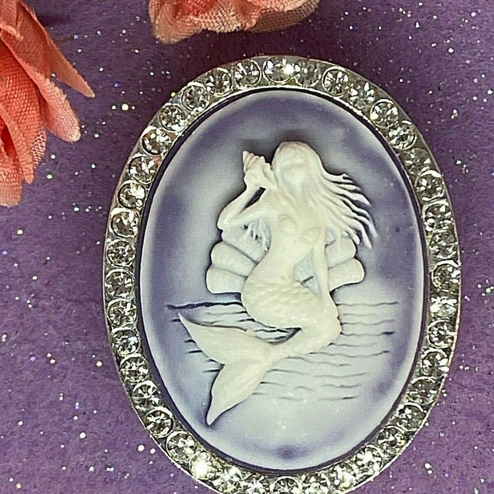 Mermaid Fancy Purple Badge Holder Nurse Teacher